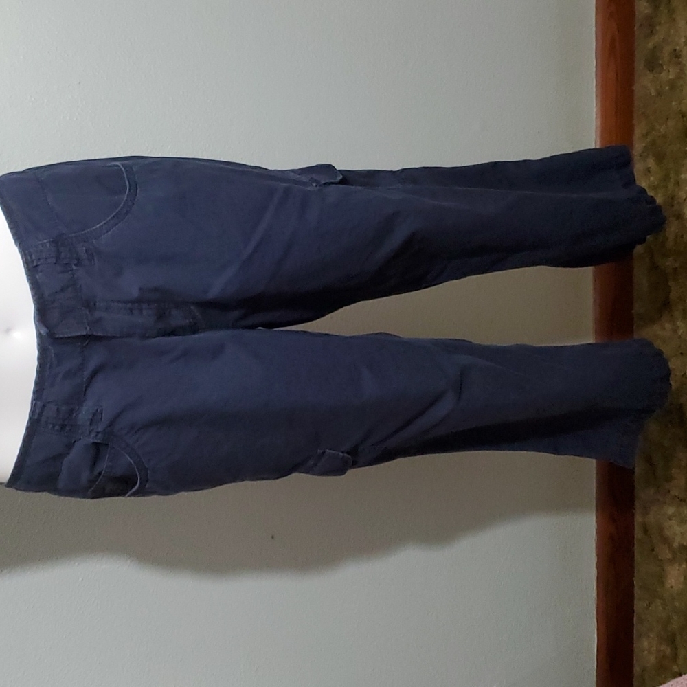 CARIBBEAN JOE Women's Navy Blue 7-Pocket Capris-Velcro-EUC-Sz 8
